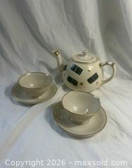 MaxSold Auction: Teapot and 3 cups - Toronto (Ontario, Canada) SELLER MANAGED Downsizing Online Auction - Woodfield Road