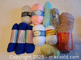 MaxSold Auction: Worsted Yarn - Newburgh (Ontario, Canada) SELLER MANAGED Charity/Fundraising Online Auction - Academy Street