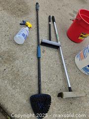 MaxSold Auction: 6-Piece Cleaning and Window Washing Set with Buckets - Chesapeake (Virginia, USA) PARTNER MANAGED Downsizing Online Auction - River Arch Drive