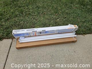 MaxSold Auction: Lot of T12 Fluorescent Light Bulbs, F40/CWP 48in 40W - Chesapeake (Virginia, USA) PARTNER MANAGED Downsizing Online Auction - River Arch Drive