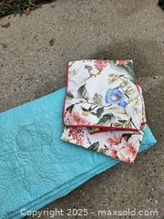 MaxSold Auction: Middleton King Quilt Set, Teal/Aqua, 106 x 92 in, 3-Piece - Chesapeake (Virginia, USA) PARTNER MANAGED Downsizing Online Auction - River Arch Drive