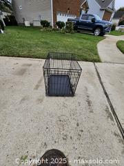 MaxSold Auction: Wire Pet Crate, 24x18x19 in, Metal Wire with Plastic Tray - Chesapeake (Virginia, USA) PARTNER MANAGED Downsizing Online Auction - River Arch Drive
