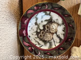 MaxSold Auction: Animal themed Pottery and collector plate lot - Vaughan (Ontario, Canada) PARTNER MANAGED Estate Sale Online Auction - Highway 27