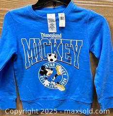 MaxSold Auction: Disneyland Mickey Sweatshirt – Blue, Kids Size 7/8, Classic Disney Pullover - Los Angeles (California, USA) SELLER MANAGED Reseller Online Auction -  Devonshire Street