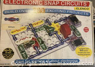 MaxSold Auction: Elenco Snap Circuits SC-300 Electronic Snap Circuit Kit - Hamilton (Ontario, Canada) SELLER MANAGED Downsizing Online Auction - Cameron Avenue South