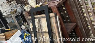 MaxSold Auction: Shelf - Hamilton (Ontario, Canada) SELLER MANAGED Downsizing Online Auction - Cameron Avenue South