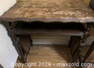 MaxSold Auction: Traditional Dark Brown Wood Console Table with Turned Legs - Hamilton (Ontario, Canada) SELLER MANAGED Downsizing Online Auction - Cameron Avenue South