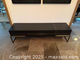 MaxSold Auction: Custom Wood and Brass Hall Bench - Toronto (Ontario, Canada) SELLER MANAGED Downsizing Online Auction -  Chestnut Park Road