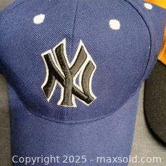 MaxSold Auction: Assorted baseball hats diff teams  - Waterford (New Jersey, USA) SELLER MANAGED Downsizing Online Auction - Chew Road