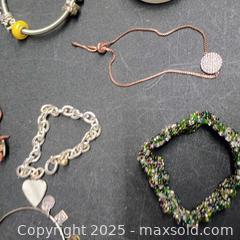 MaxSold Auction: Assorted bracelet lot 14 - Waterford (New Jersey, USA) SELLER MANAGED Downsizing Online Auction - Chew Road