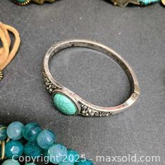 MaxSold Auction: Assorted bracelet lot 9 - Waterford (New Jersey, USA) SELLER MANAGED Downsizing Online Auction - Chew Road