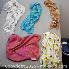 MaxSold Auction: Assorted fashion scarfs 5 - Waterford (New Jersey, USA) SELLER MANAGED Downsizing Online Auction - Chew Road