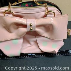 MaxSold Auction: Besty johnson handbag - Waterford (New Jersey, USA) SELLER MANAGED Downsizing Online Auction - Chew Road