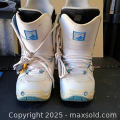MaxSold Auction: Burton casa  snow boots size 8.5 - Waterford (New Jersey, USA) SELLER MANAGED Downsizing Online Auction - Chew Road