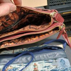 MaxSold Auction: Handbag lot  - Waterford (New Jersey, USA) SELLER MANAGED Downsizing Online Auction - Chew Road