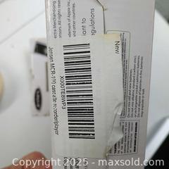 MaxSold Auction: Jensen portable cassette player and recorder  - Waterford (New Jersey, USA) SELLER MANAGED Downsizing Online Auction - Chew Road