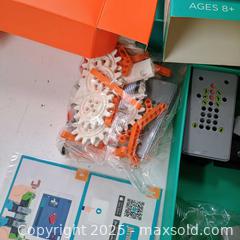 MaxSold Auction: JIMU Robot NEW - Waterford (New Jersey, USA) SELLER MANAGED Downsizing Online Auction - Chew Road