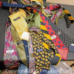 MaxSold Auction: Men's tie lot (12) - Waterford (New Jersey, USA) SELLER MANAGED Downsizing Online Auction - Chew Road