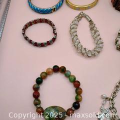 MaxSold Auction: Misc bracket lot (11) - Waterford (New Jersey, USA) SELLER MANAGED Downsizing Online Auction - Chew Road