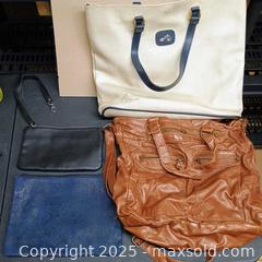MaxSold Auction: Misc handbag,tote lot - Waterford (New Jersey, USA) SELLER MANAGED Downsizing Online Auction - Chew Road