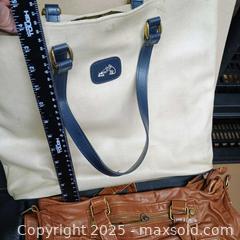 MaxSold Auction: Misc handbag,tote lot - Waterford (New Jersey, USA) SELLER MANAGED Downsizing Online Auction - Chew Road