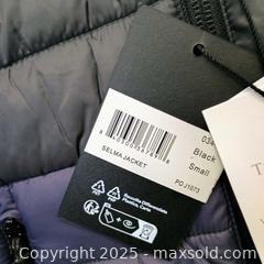 MaxSold Auction: Mountain horse female Puffer Equestrian jacket With hood NEW  - Waterford (New Jersey, USA) SELLER MANAGED Downsizing Online Auction - Chew Road