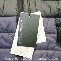 MaxSold Auction: Mountain horse female Puffer Equestrian jacket With hood NEW  - Waterford (New Jersey, USA) SELLER MANAGED Downsizing Online Auction - Chew Road