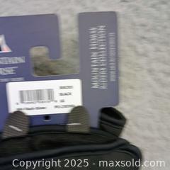 MaxSold Auction: Mountain horse gloves NEW  - Waterford (New Jersey, USA) SELLER MANAGED Downsizing Online Auction - Chew Road