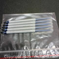 MaxSold Auction: Neutrogena eye liner lot 5 NEW  - Waterford (New Jersey, USA) SELLER MANAGED Downsizing Online Auction - Chew Road