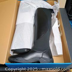 MaxSold Auction: Ovation ladies riding boots NEW - Waterford (New Jersey, USA) SELLER MANAGED Downsizing Online Auction - Chew Road