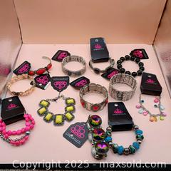 MaxSold Auction: Paparazzi bracelets lot (12) - Waterford (New Jersey, USA) SELLER MANAGED Downsizing Online Auction - Chew Road