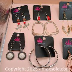 MaxSold Auction: Paparazzi Earring lot NEW (16) - Waterford (New Jersey, USA) SELLER MANAGED Downsizing Online Auction - Chew Road