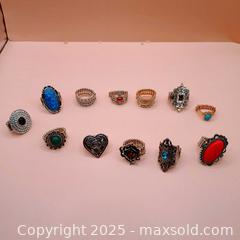 MaxSold Auction: Paparazzi stretch ring lot (12) - Waterford (New Jersey, USA) SELLER MANAGED Downsizing Online Auction - Chew Road