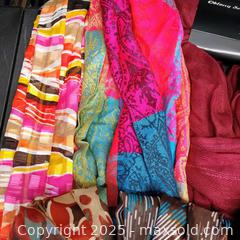 MaxSold Auction: Scarf lot (10) - Waterford (New Jersey, USA) SELLER MANAGED Downsizing Online Auction - Chew Road
