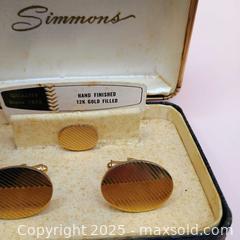 MaxSold Auction: Simmons tie set and cufflinks.  12k gold filled lot   - Waterford (New Jersey, USA) SELLER MANAGED Downsizing Online Auction - Chew Road