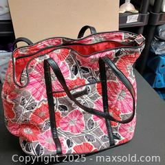 MaxSold Auction: Vera bradley large tote - Waterford (New Jersey, USA) SELLER MANAGED Downsizing Online Auction - Chew Road