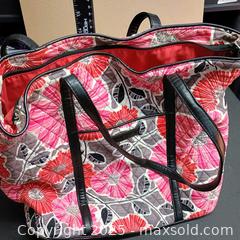 MaxSold Auction: Vera bradley large tote - Waterford (New Jersey, USA) SELLER MANAGED Downsizing Online Auction - Chew Road