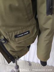 MaxSold Auction: Canada Goose Chilliwack Bomber XS Olive/Army Green - Toronto (Ontario, Canada) SHORT NOTICE PARTNER MANAGED Downsizing Online Auction - Research Road (STORAGE)