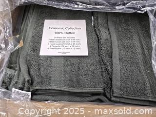 MaxSold Auction: M150 - 24 Piece 100% Cotton Bath Towel Set By Lexiz Towels - New - Whitby (Ontario, Canada) SELLER MANAGED Reseller Online Auction - Taunton Rd E (STORAGE)