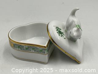MaxSold Auction: 3 Herend Lidded Hand Painted Porcelain Trinket Boxes - Oakville (Ontario, Canada) PARTNER MANAGED Estate Sale Online Auction - Lakeshore Road West (Shipping Available)                     