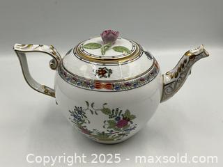 MaxSold Auction: HEREND &#34;Indian Basket&#34; Pattern Porcelain TEAPOT with Rose Lid - Oakville (Ontario, Canada) PARTNER MANAGED Estate Sale Online Auction - Lakeshore Road West (Shipping Available)                     