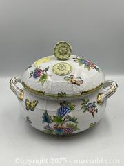 MaxSold Auction: Herend Porcelain Lidded Mini Tureen &#34;Queen Victoria&#34; Pattern - Oakville (Ontario, Canada) PARTNER MANAGED Estate Sale Online Auction - Lakeshore Road West (Shipping Available)                     