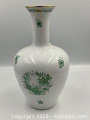 MaxSold Auction: HEREND Porcelain Vase &#34;Chinese bouquet&#34; Pattern - Oakville (Ontario, Canada) PARTNER MANAGED Estate Sale Online Auction - Lakeshore Road West (Shipping Available)                     