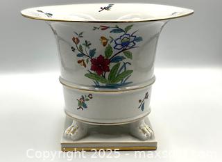 MaxSold Auction: Herend Porcelain Vase &#34;Queen Victoria&#34; Pattern - Oakville (Ontario, Canada) PARTNER MANAGED Estate Sale Online Auction - Lakeshore Road West (Shipping Available)                     