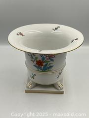 MaxSold Auction: Herend Porcelain Vase &#34;Queen Victoria&#34; Pattern - Oakville (Ontario, Canada) PARTNER MANAGED Estate Sale Online Auction - Lakeshore Road West (Shipping Available)                     