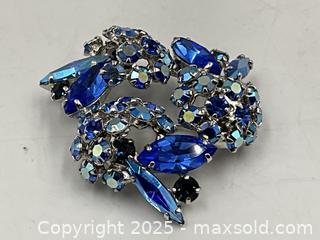 MaxSold Auction: Signed Sherman Brooch &#38; Earring Set - Oakville (Ontario, Canada) PARTNER MANAGED Estate Sale Online Auction - Lakeshore Road West (Shipping Available)                     