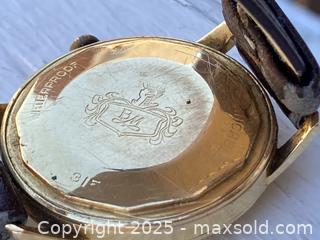 MaxSold Auction: Vintage 18k Baume &#38; Mercier Men&#39;s Watch - Oakville (Ontario, Canada) PARTNER MANAGED Estate Sale Online Auction - Lakeshore Road West (Shipping Available)                     