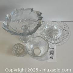 MaxSold Auction: Glass Décor - Ottawa (Ontario, Canada) SELLER MANAGED Downsizing Online Auction - Landover Crescent