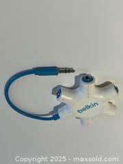 MaxSold Auction: Headphone splitter - Ottawa (Ontario, Canada) SELLER MANAGED Downsizing Online Auction - Landover Crescent