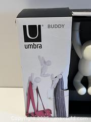 MaxSold Auction: Hooks - Ottawa (Ontario, Canada) SELLER MANAGED Downsizing Online Auction - Landover Crescent